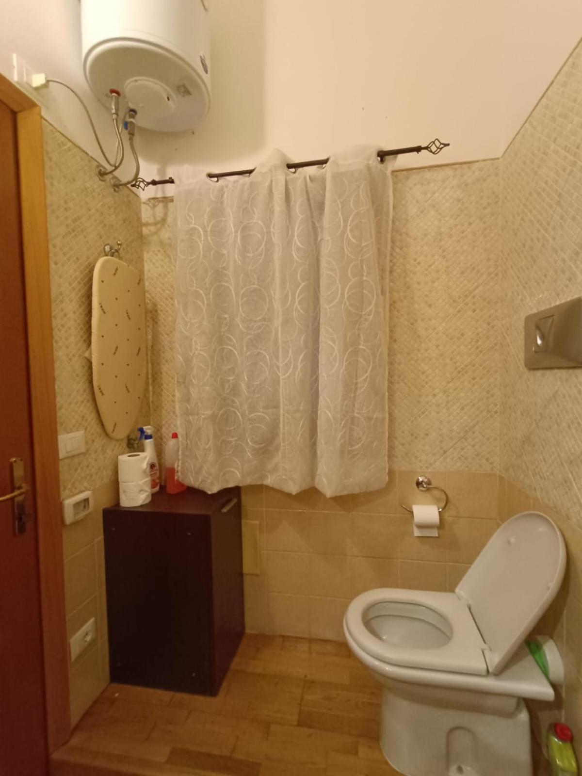 Castello Camera Privata, Nell'Appartamento Condiviso Κάλιαρι Εξωτερικό φωτογραφία